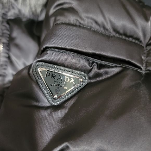 PRADA Silver Grey Puffer Jacket Size 40 - Picture 2 of 14